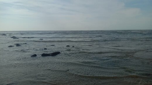 Fenomena Pasang Surut di Pantai Lon Malang